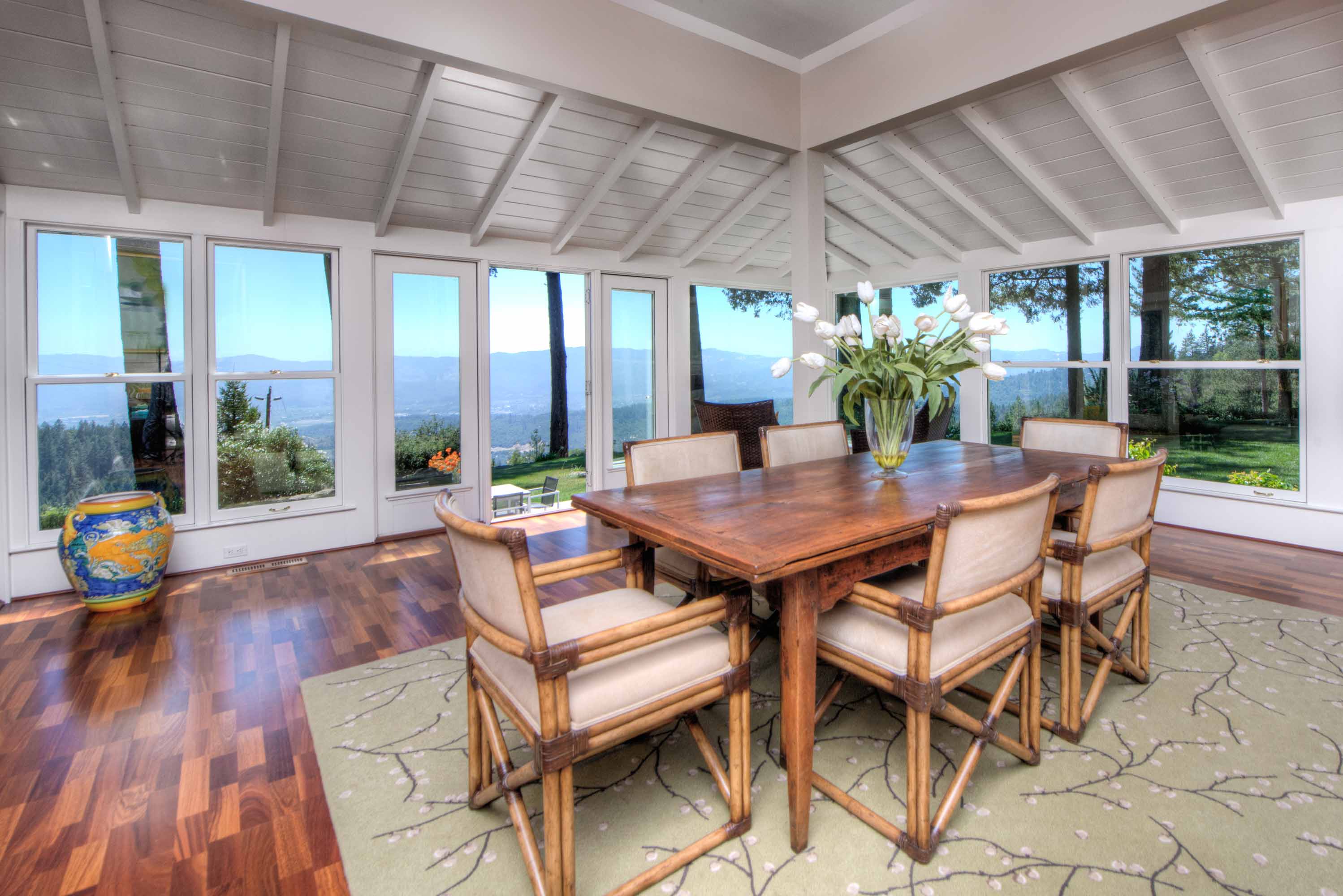 1285 Las Posadas Road