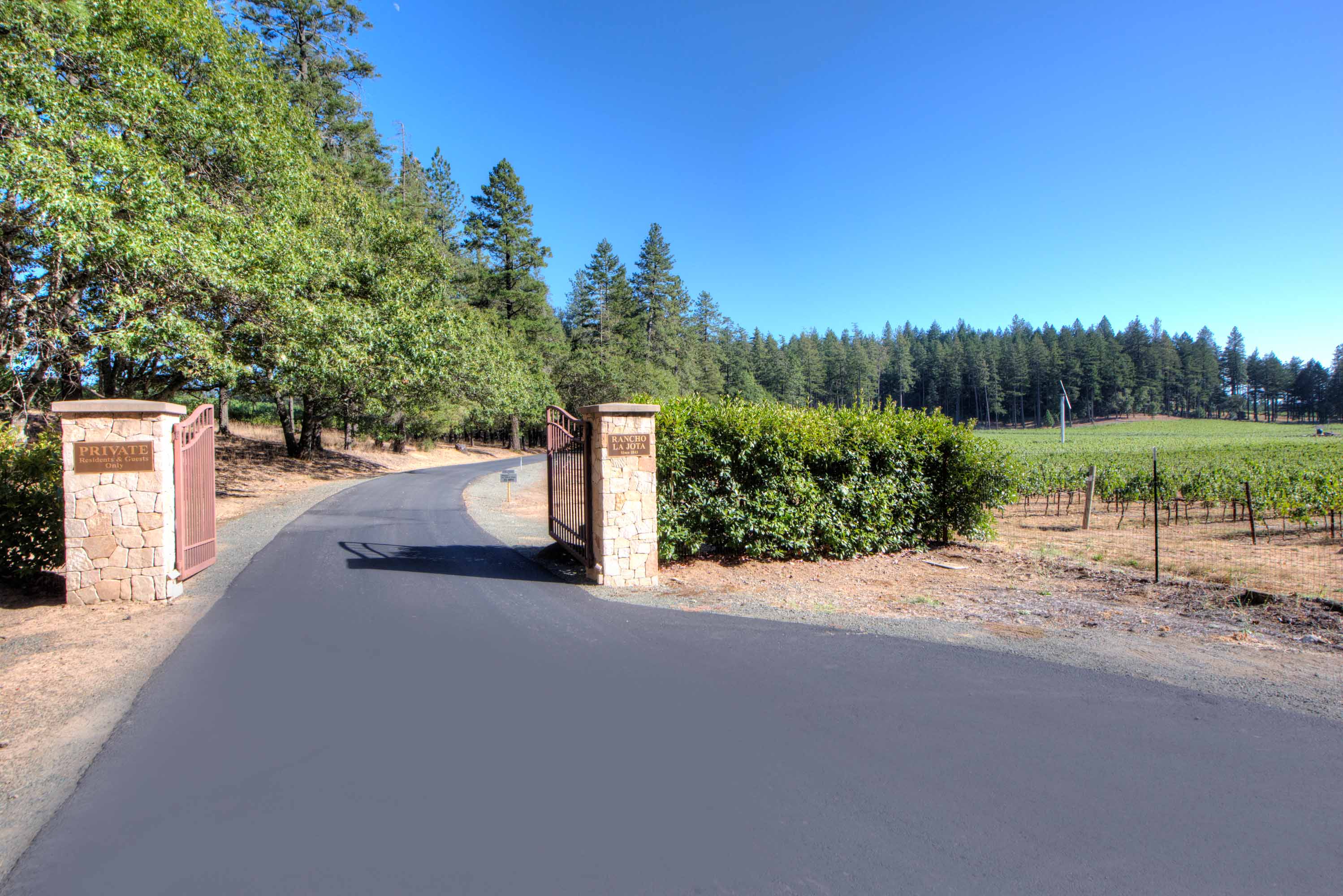 1285 Las Posadas Road