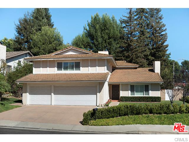 3004 Greentree Ct