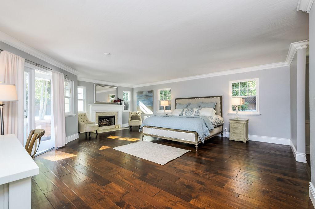 141 La Serena Ave