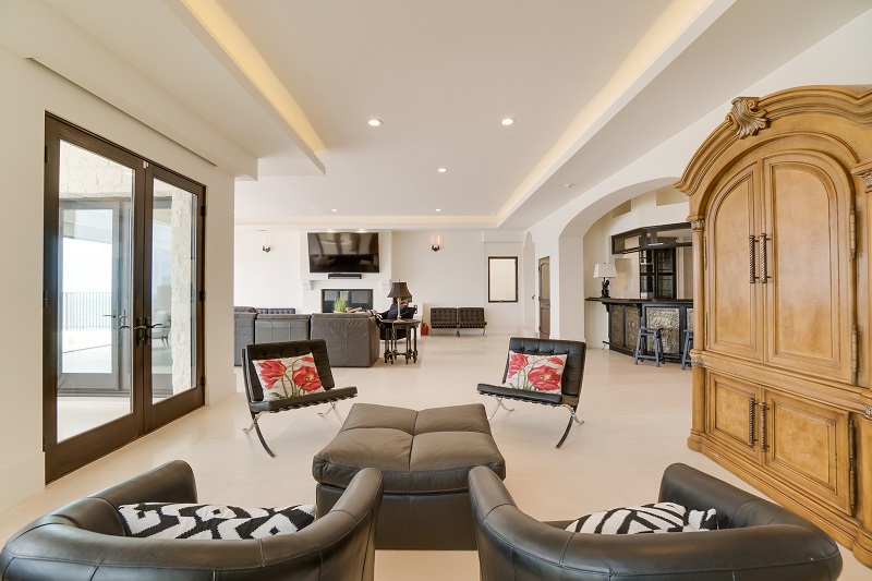 709 Esplanade