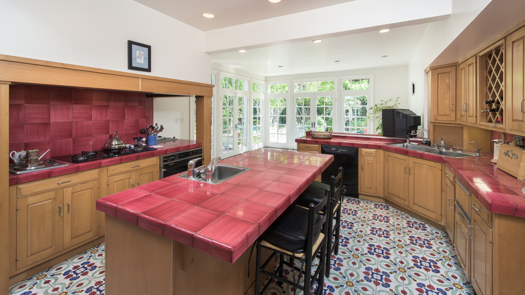 611 N Beverly Drive