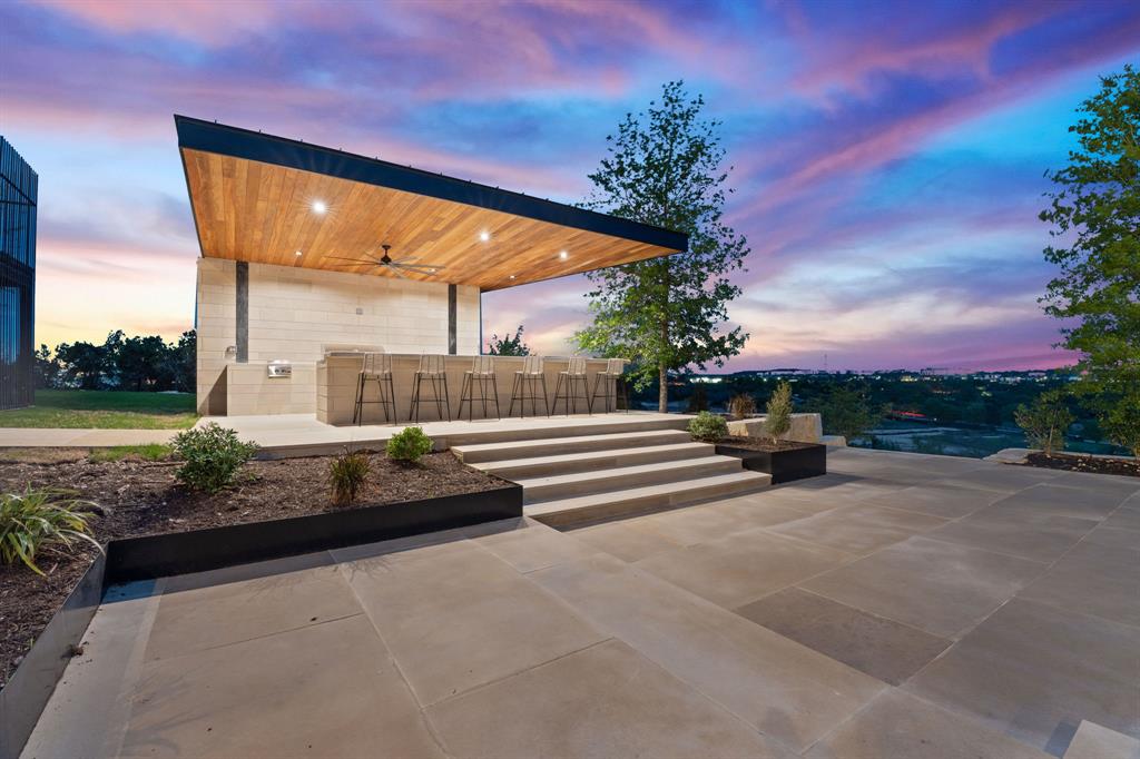 4816 Pecan Chase
