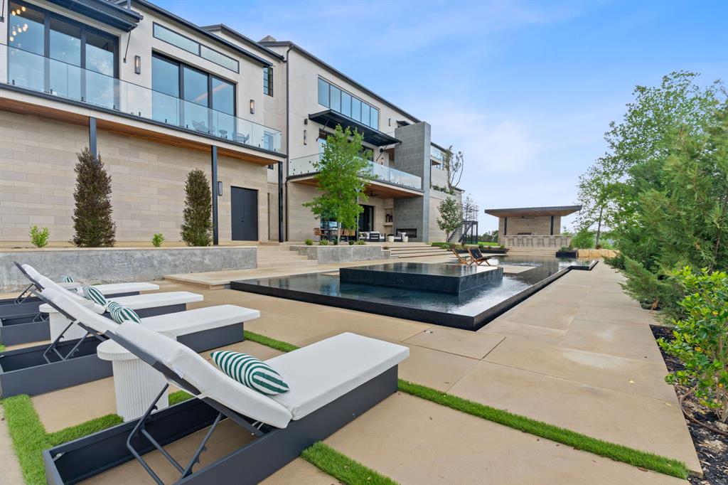 4816 Pecan Chase