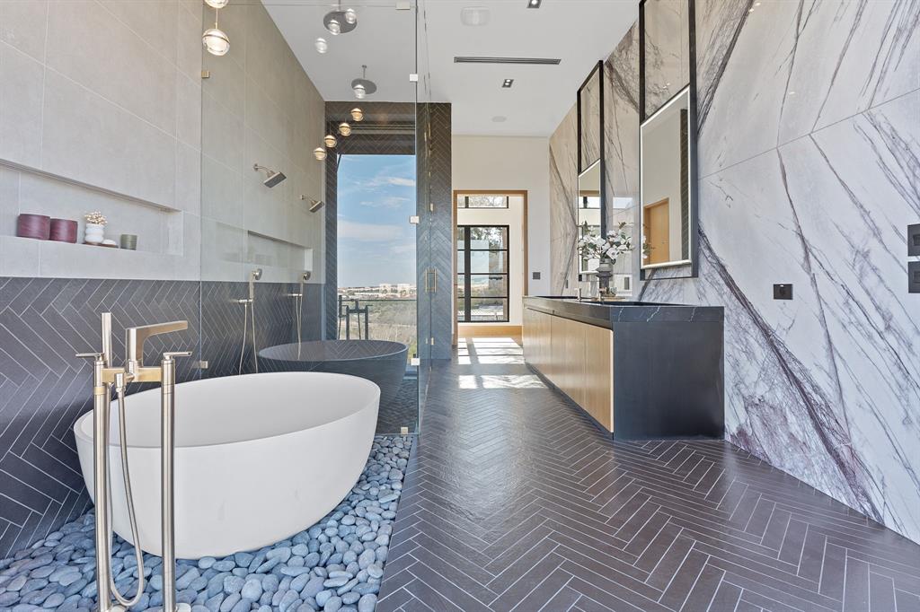 4816 Pecan Chase