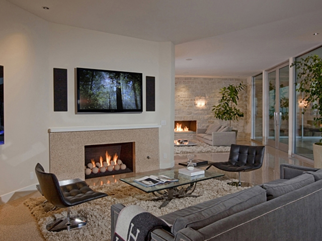 525 Chalette Dr