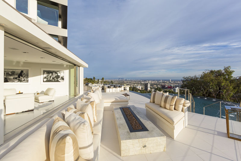 9380 Sierra Mar Drive