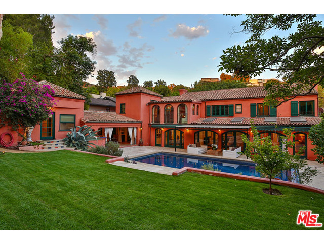 1405 Bluebird Ave.