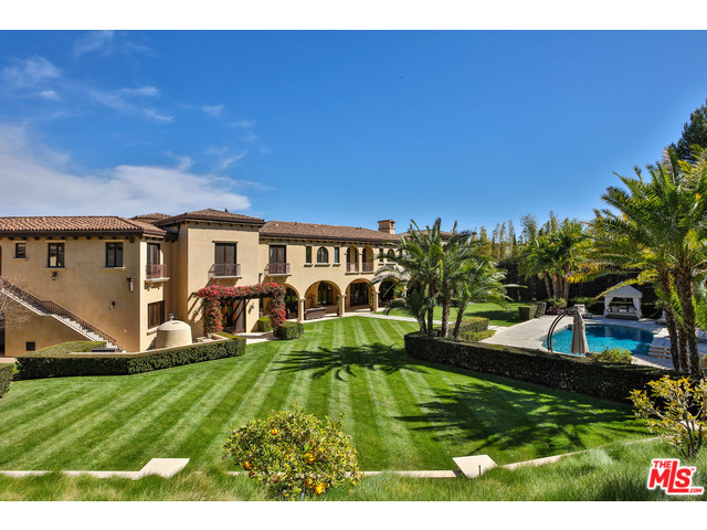 44 Beverly Park Cir