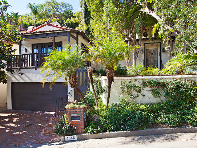 1545 N Kings Rd