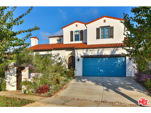 568 Almar Ave.