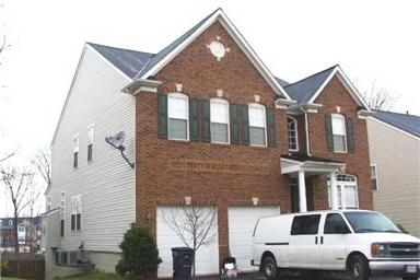 8081 Towering Oak Way