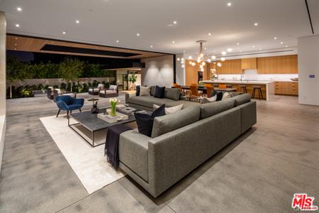 1806 MARAPATA Dr