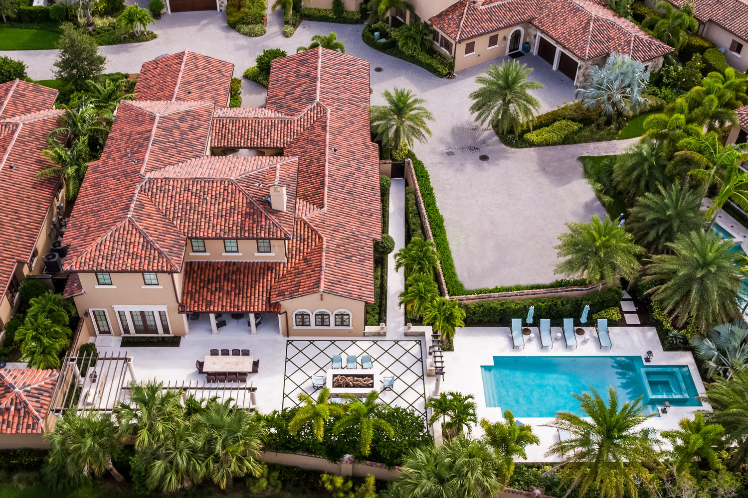 427 Via Del Orso Drive