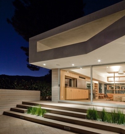 3231 Deronda Drive
