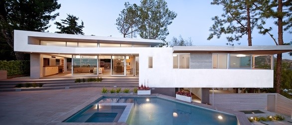 3231 Deronda Drive