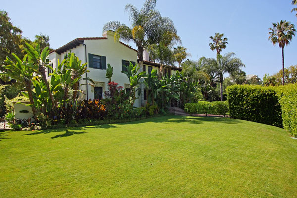 345 Hudson Avenue