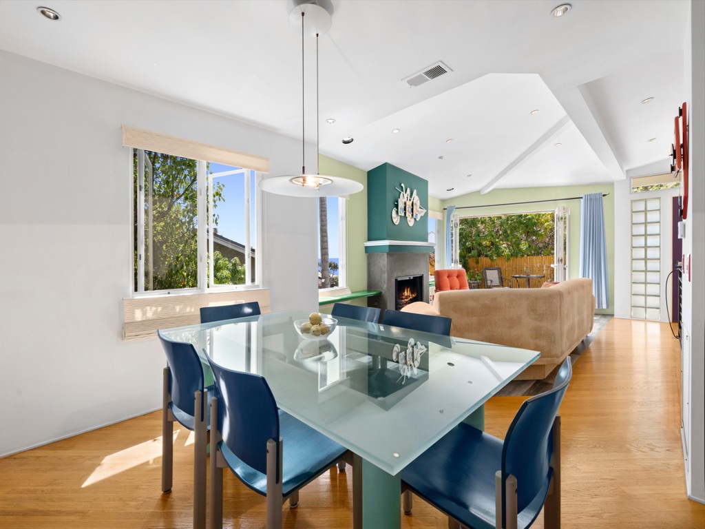 13 Bay Drive