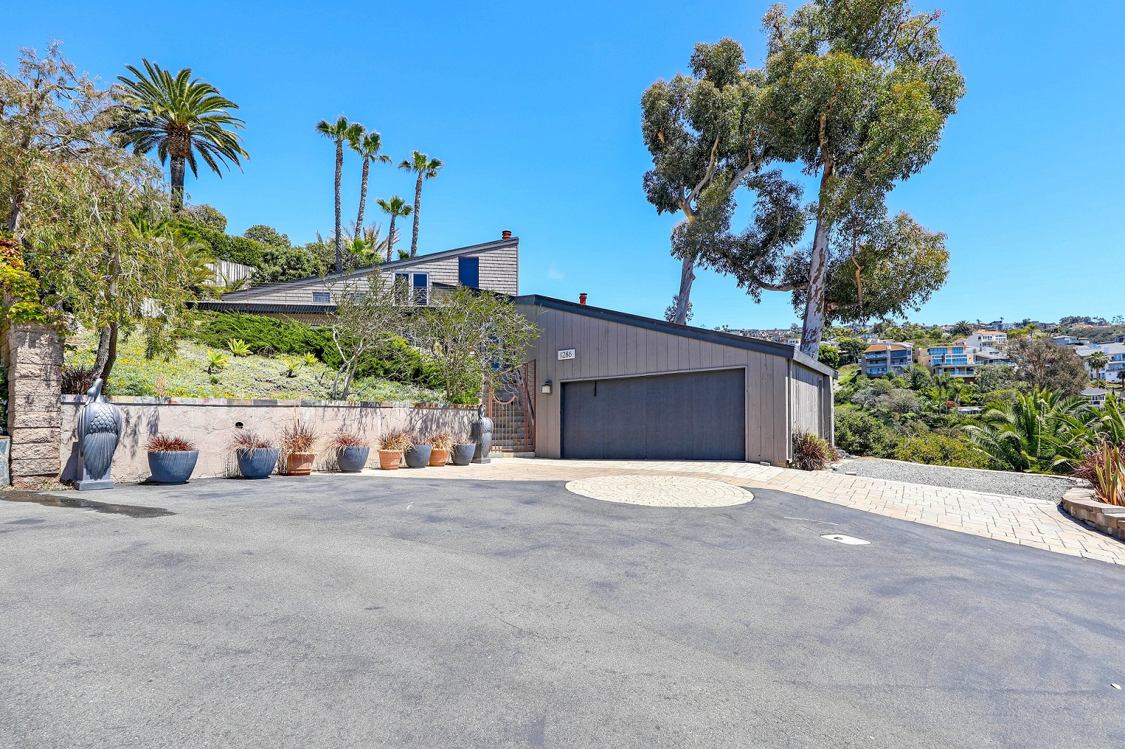 1286 Temple Terrace