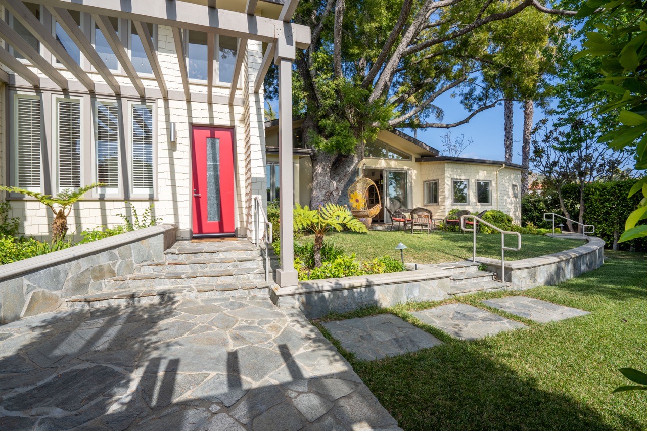 1246 Temple Terrace