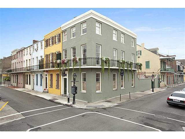 841 Burgundy St.