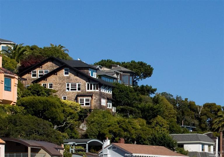 37 Alcatraz Ave
