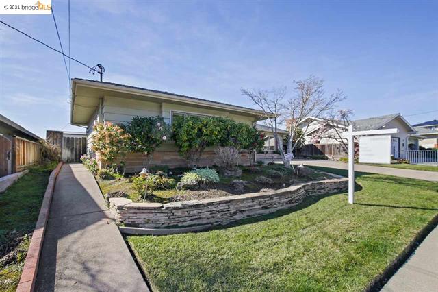 2715 Darius Way