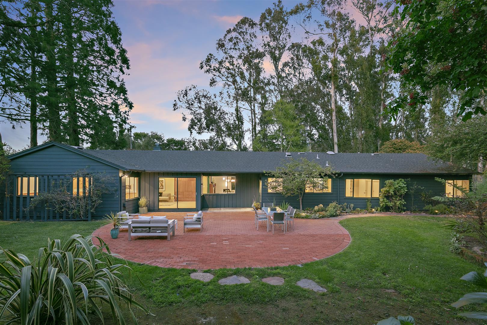 2080 Rosecrest Drive