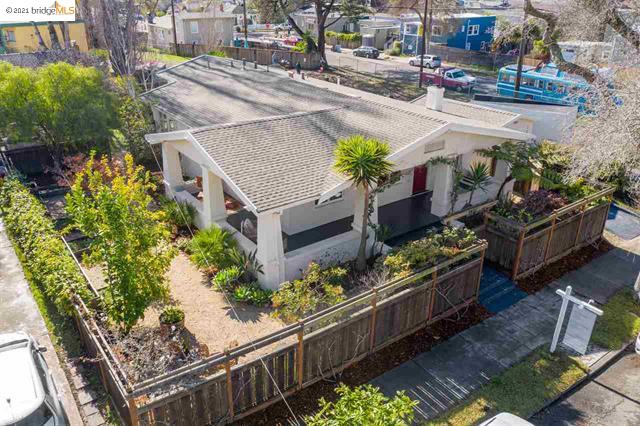 1402 Parker Street