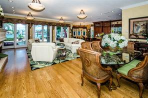 10115 Tarpon Drive