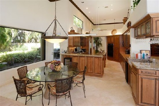 17290 Coral Cove Way