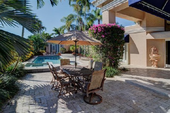 17290 Coral Cove Way