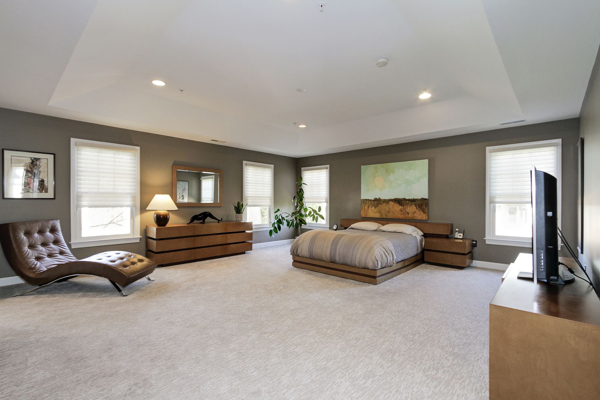 8500 Pelham