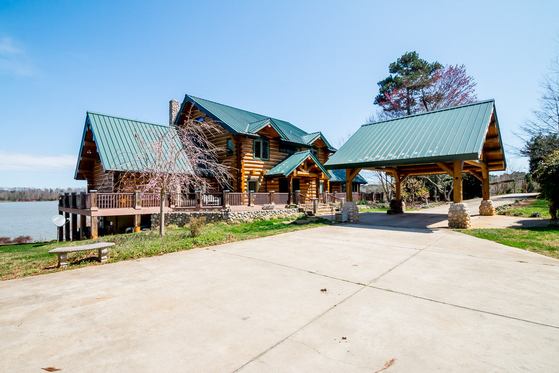 8973 Azalea Road