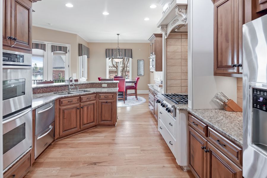 2343 Crofte Dr