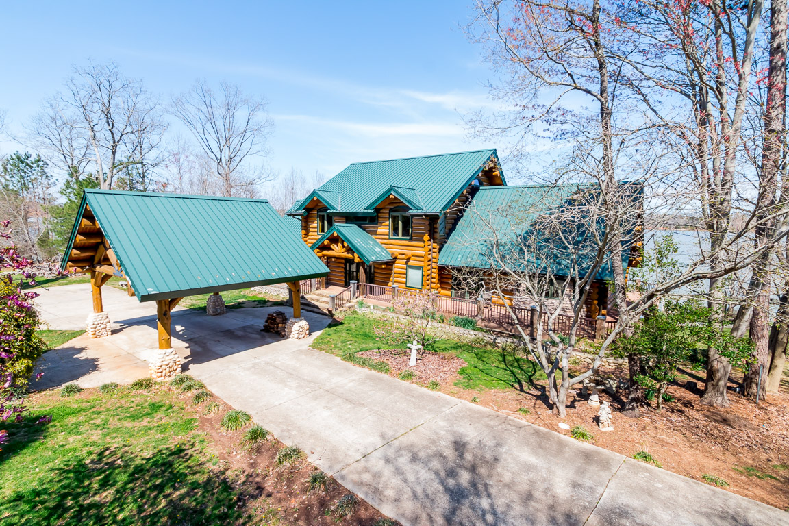 8973 Azalea Road