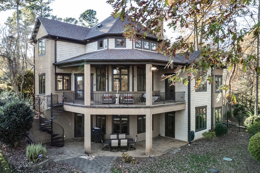2343 Crofte Dr