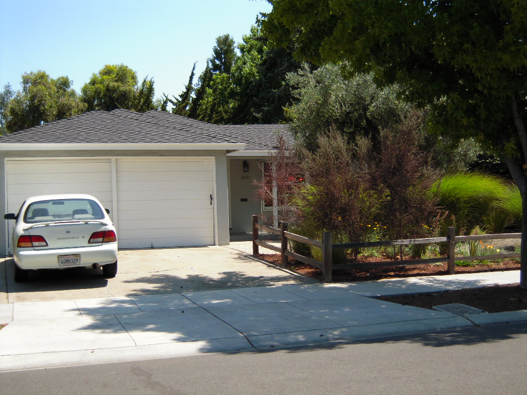 2451 Bryant Street