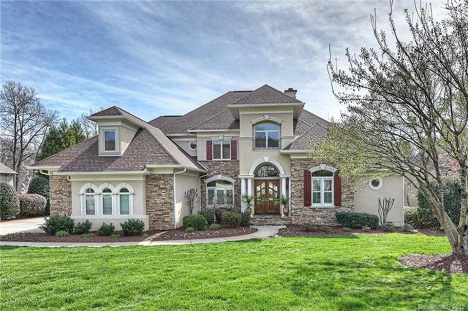166 Cape Cod Way