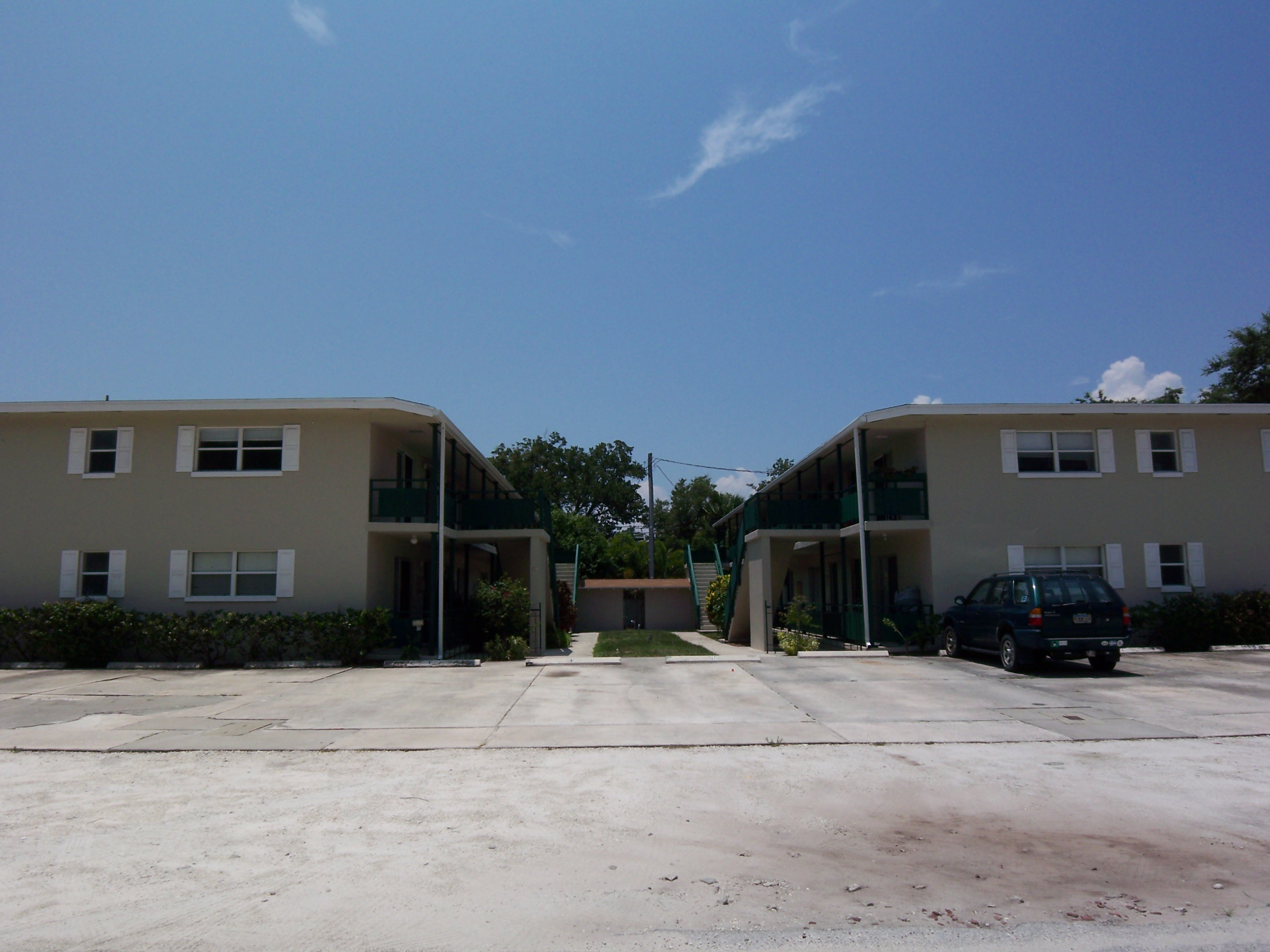 586 Azalea Lane