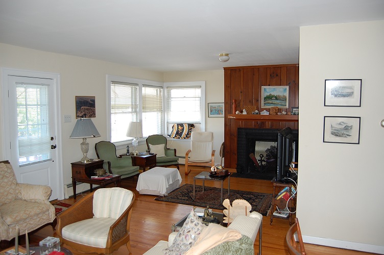 231 North Point Rd