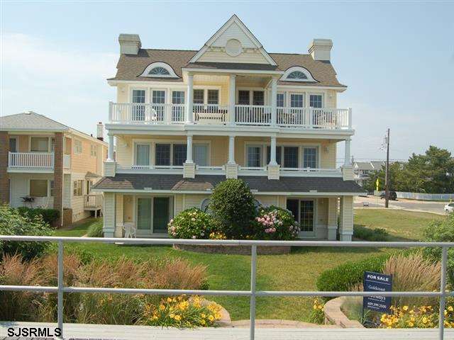 2105 Wesley Avenue - Northside