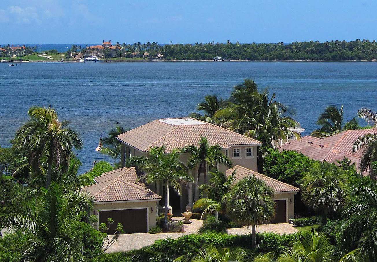 646 Lakeside Harbour Drive