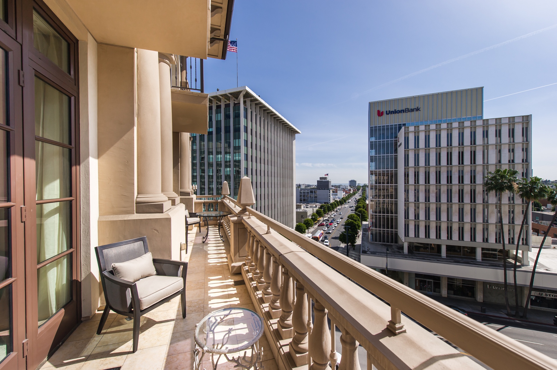 225  N  Canon Dr.  7A