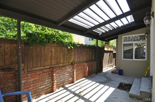 509 N Dianthus St