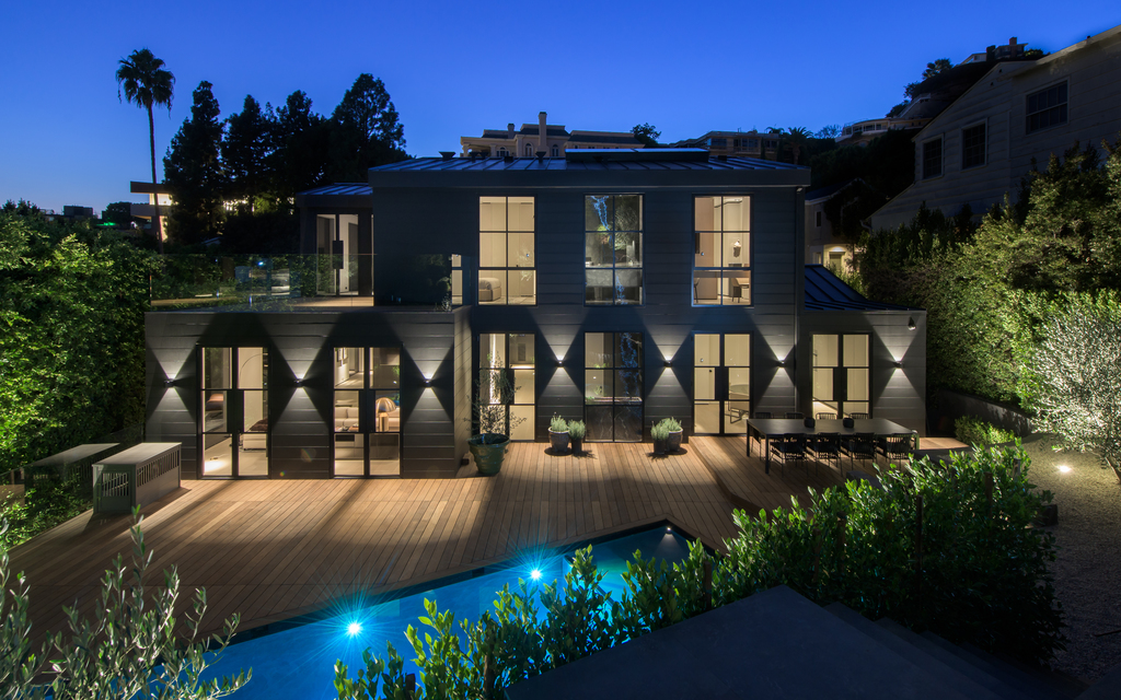 1406 Belfast Dr