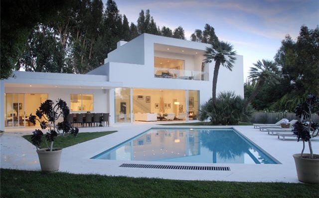 1159 Angelo Drive