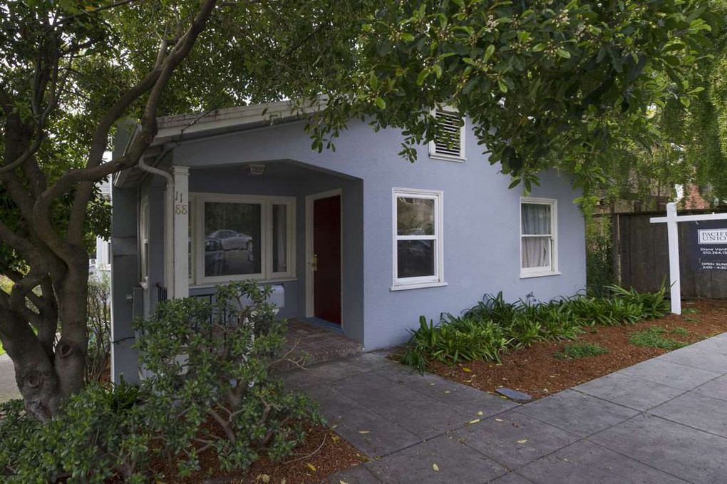 1188 Arch St.