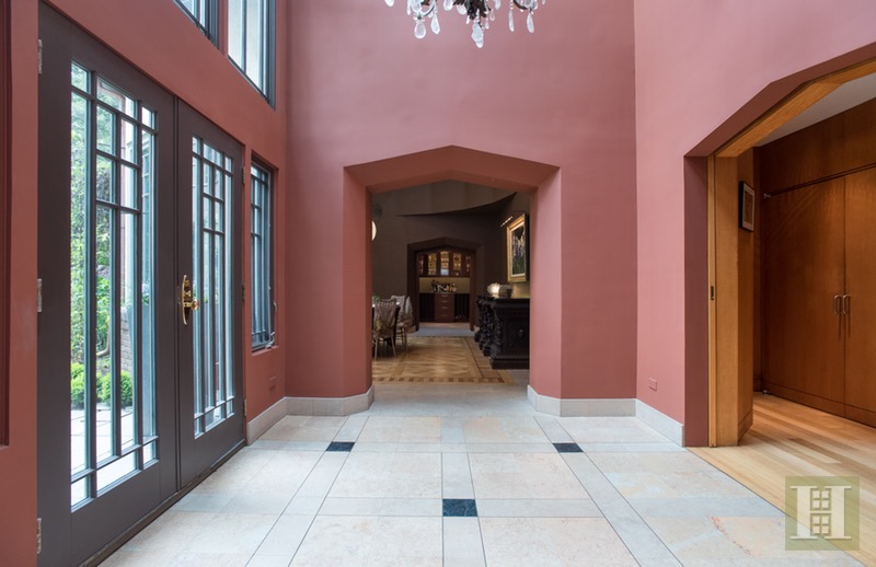 61 Wayside Place