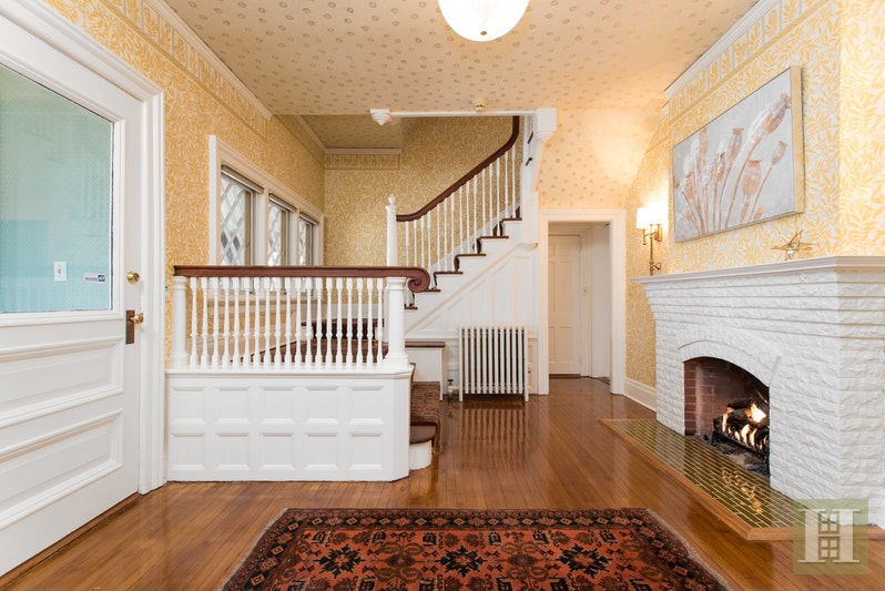 267 Midland Avenue